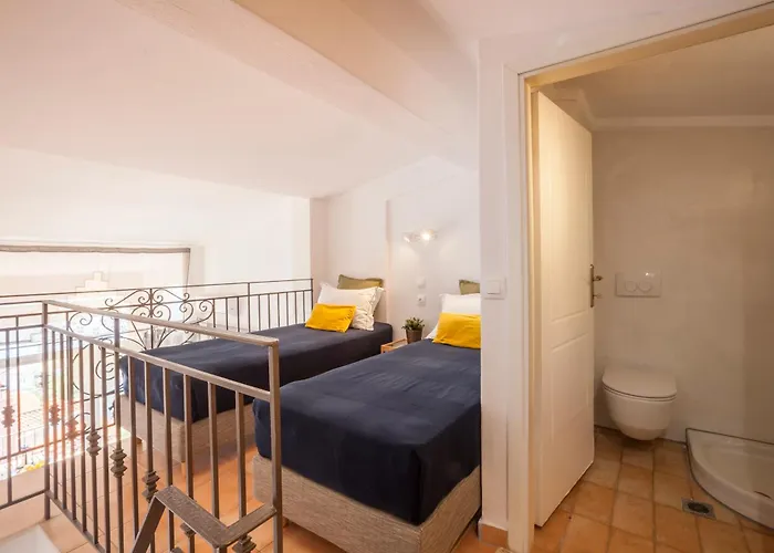 Kanonika Homes Stunning Sea View Apartment Daire