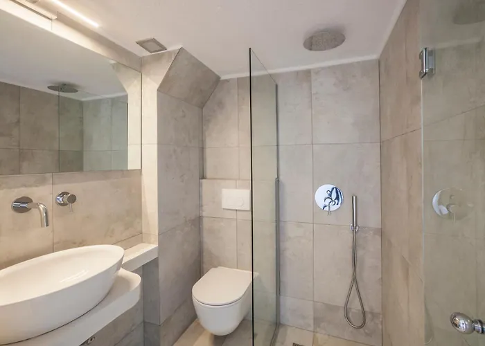 Daire Kanonika Homes Stunning Sea View Apartment